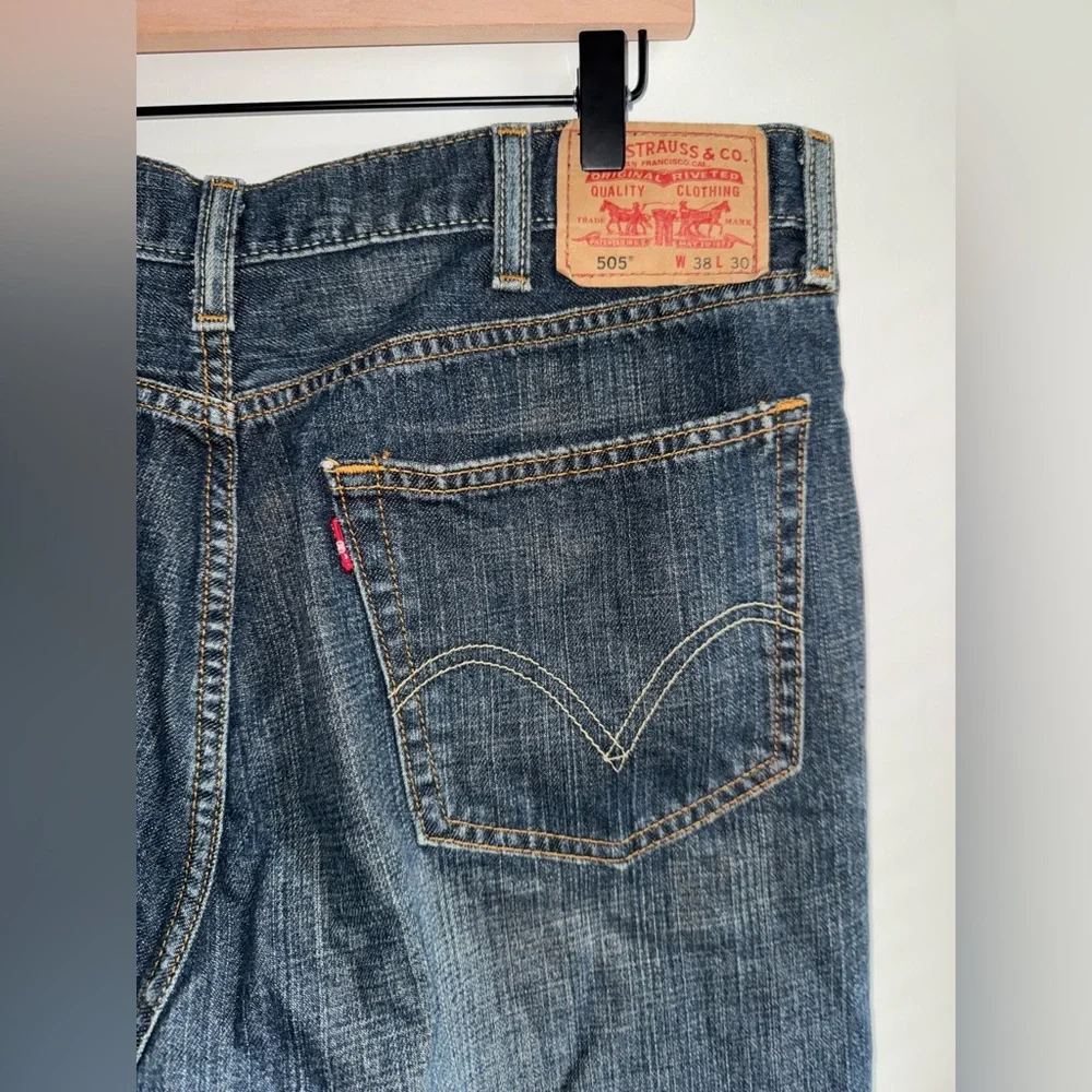 Levi’s 505 Denim Jean Pant Straight Fit Men Size 38 X 30 Dark Blue Cotton